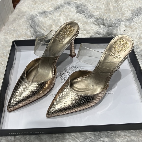 NWOT Vince Camuto Kempern pump - Picture 4 of 9